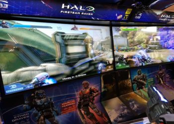 Play Halo Fireteam Raven at Timezone Singapore!